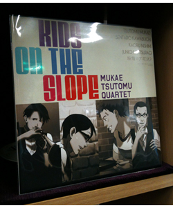 http://www.noitamina-shop.com/image/tokuten/apollon-pos2.jpg